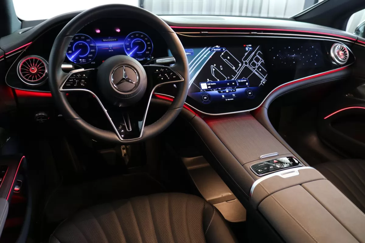 Mercedes-Benz EQS